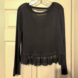 June & Ivy (from Francesca's) Black Lace Trim Long Sleeve Top